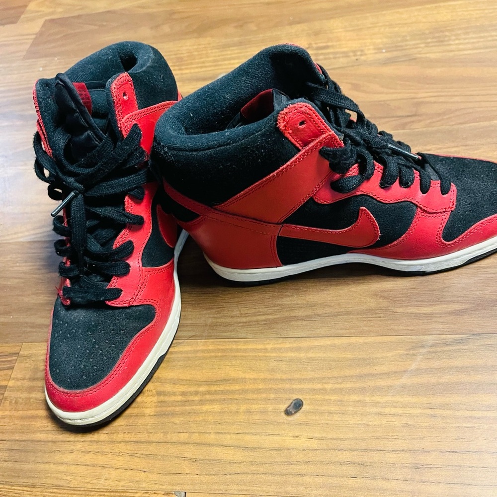 Nike Women Dunk Sky Hi